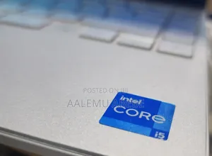New Laptop HP Envy 13 16GB Intel Core I5 SSD 512GB