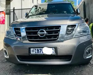 Nissan Patrol 2017 Beige