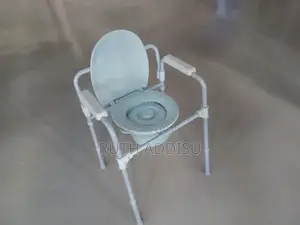Commlde Chajr43poty Chair32medical Commode Chair56ኮሞድ ፖፖ