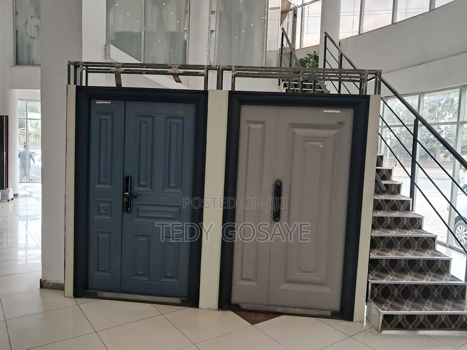 Victor Door