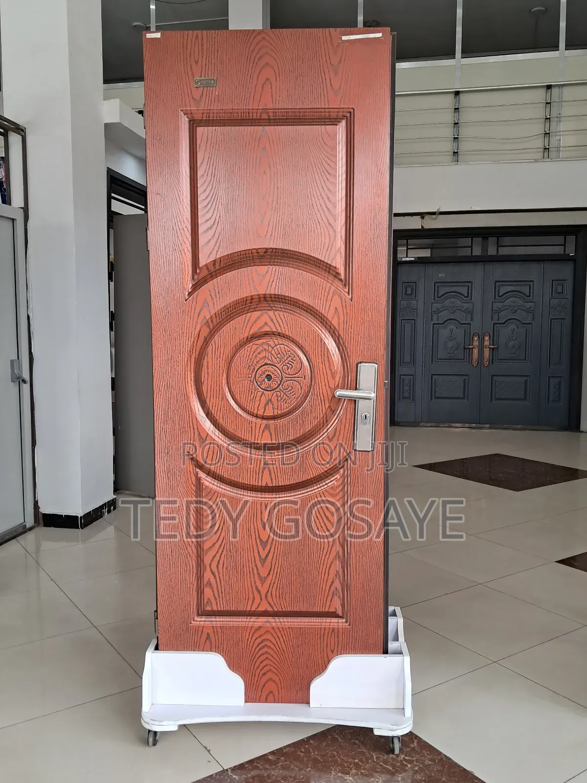 Victor Door