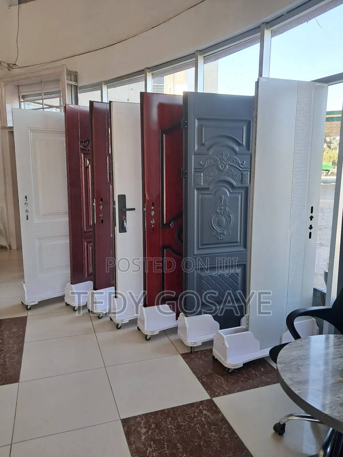 Victor Door