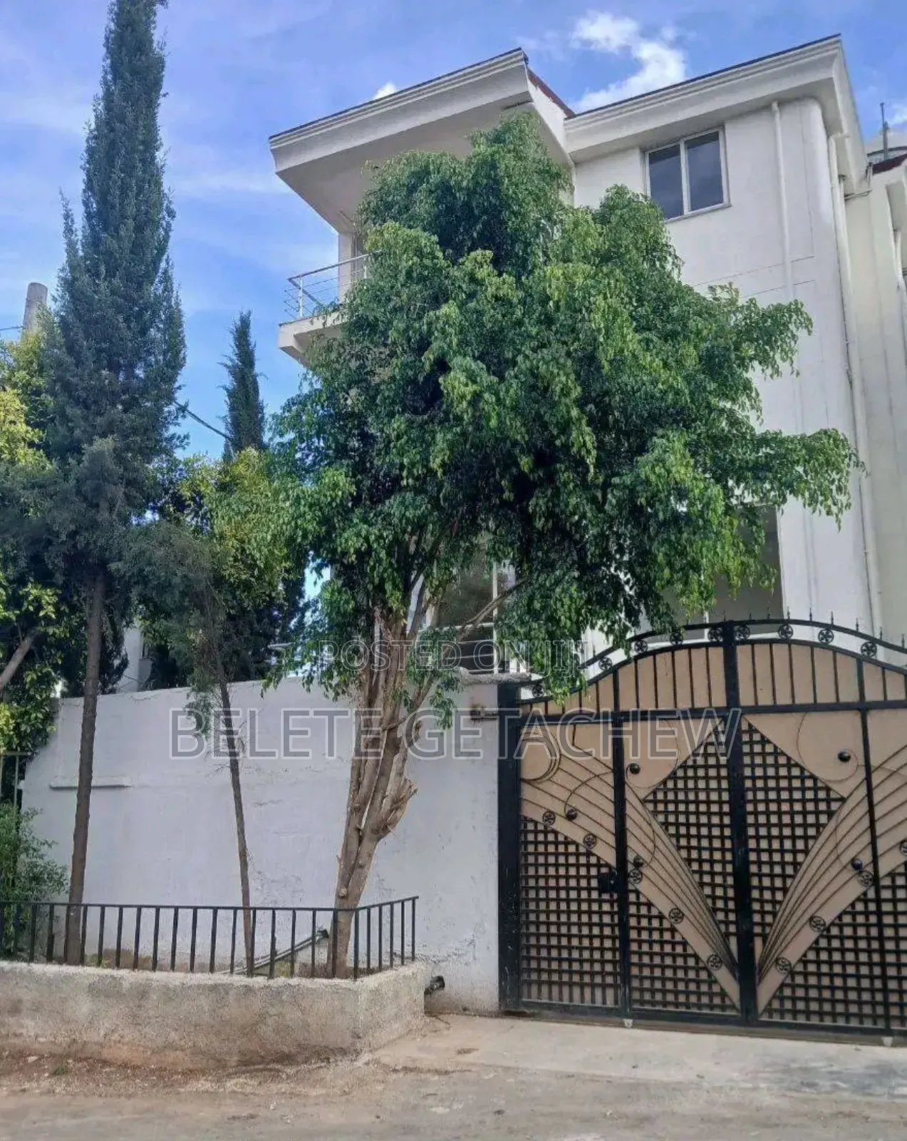 7bdrm House in Semit, G+3 Luxury, Bole for sale