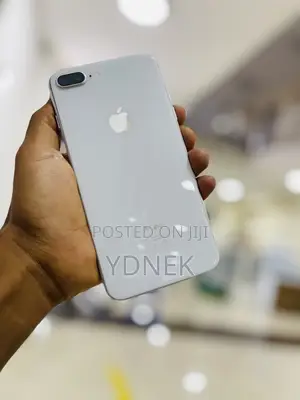 Apple iPhone 8 Plus 64 GB White