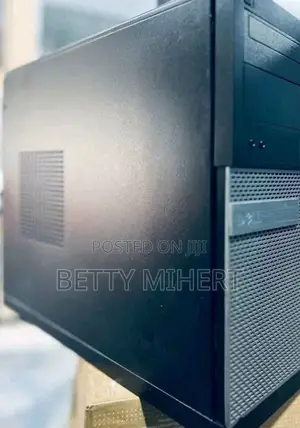 Desktop Computer Dell OptiPlex 3020 4GB Intel Core I5 HDD 500GB