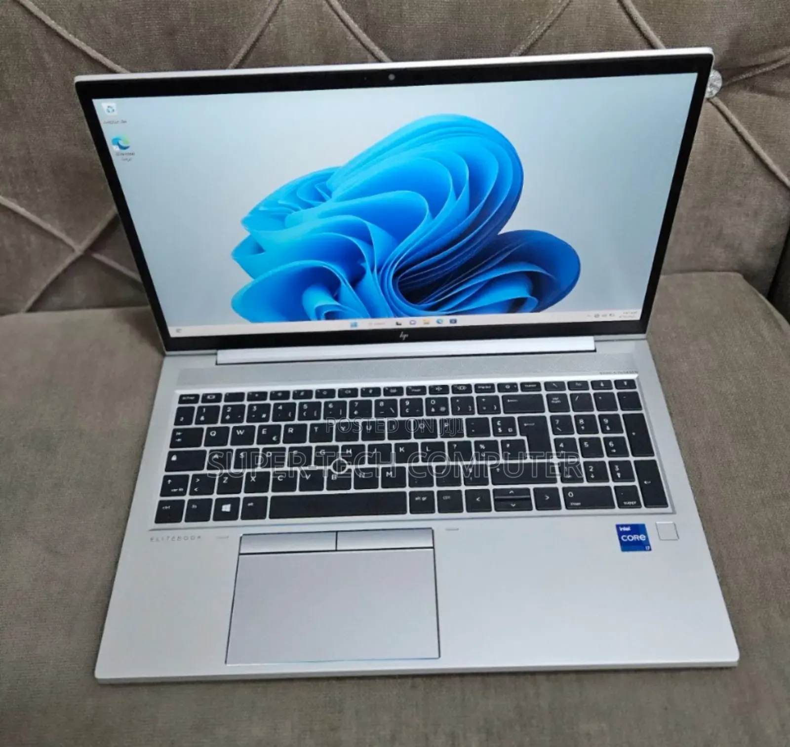 New Laptop HP EliteBook 850 G8 16GB Intel Core I7 SSD 512GB