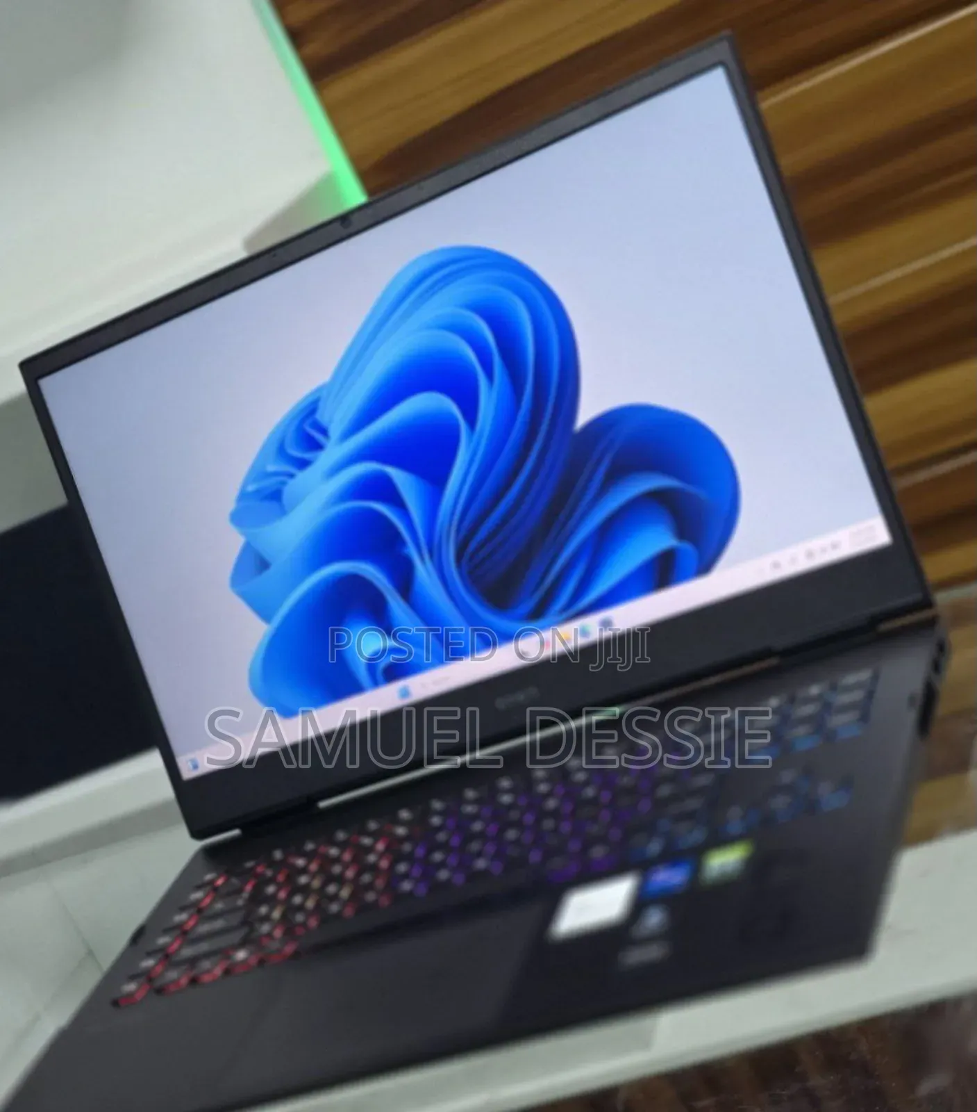 New Laptop HP Omen 17 16GB Intel Core I7 SSD 512GB