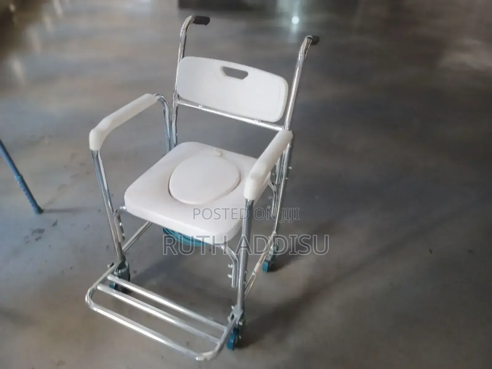 Commode Chair32commode Chair21commode Chair56commode ወንበር
