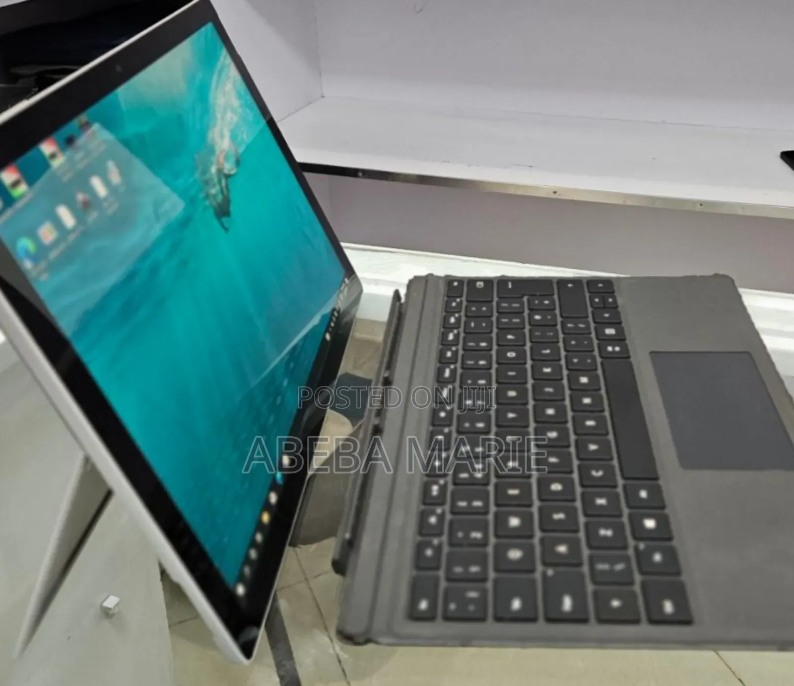 New Laptop Microsoft Surface Pro 7 16GB Intel Core I7 SSD 256GB