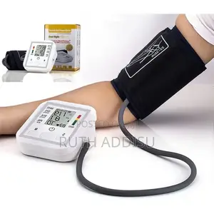 Digital Blood Pressuer Monitor54digital Bp Monitor25 Bp New
