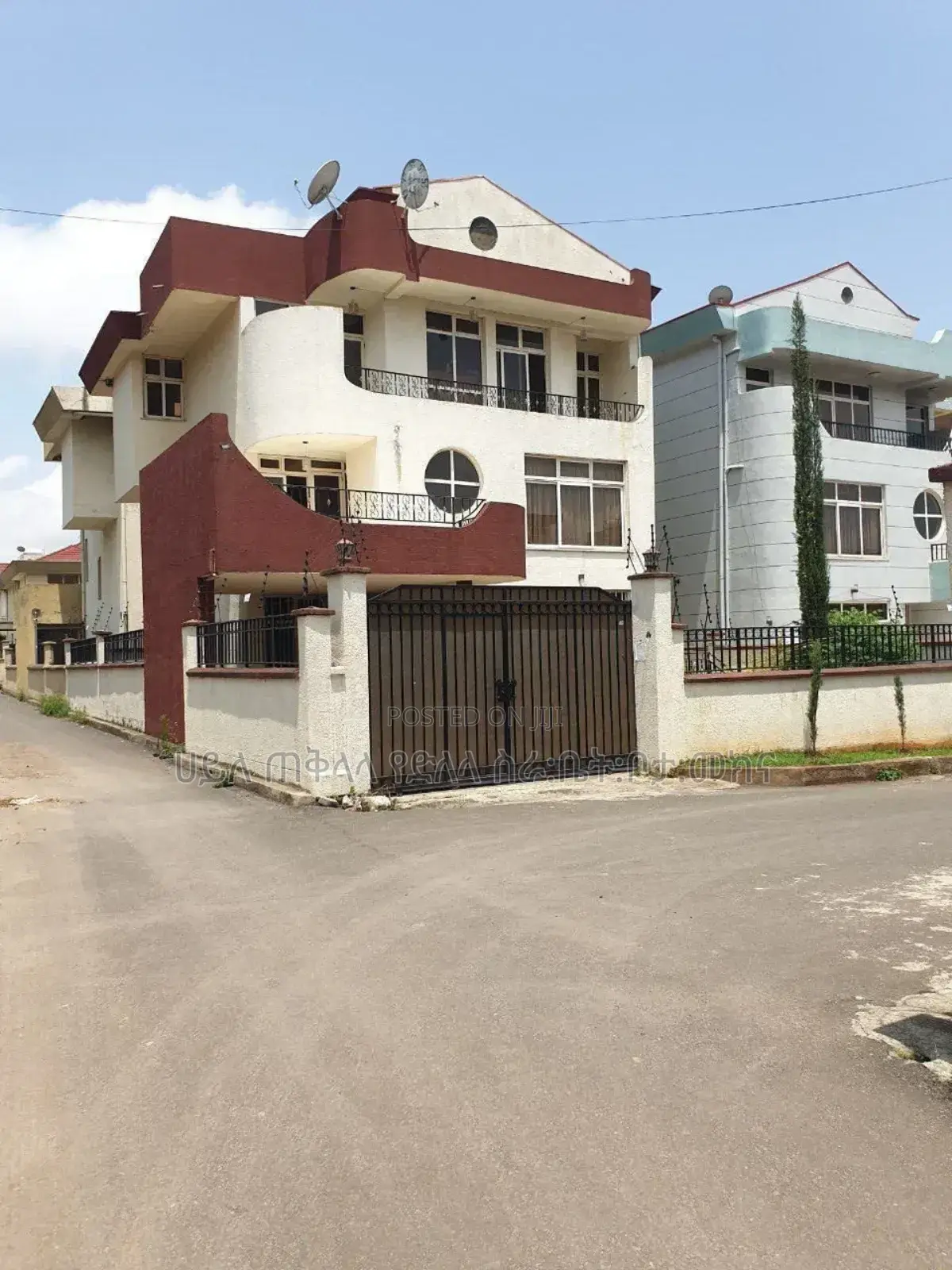 Furnished 6bdrm House in Area, Yeka for sale