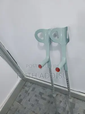 Ceutches33crutches89crutches90crutches21crutches90crutches
