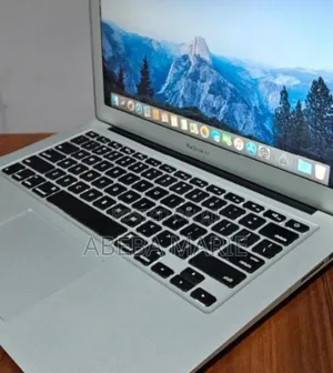 New Laptop Apple MacBook Air 2017 8GB Intel Core I5 SSD 128GB