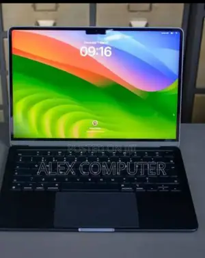 New Laptop Apple MacBook Air 2024 M3 13-Inch 8GB Apple M3 SSD 256GB