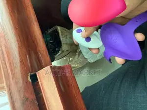Strap-on Vibrating Eggs(ፓንት ላይ የሚታሰር Vibrator)
