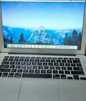 New Laptop Apple MacBook Air 2017 8GB Intel Core I5 SSD 128GB