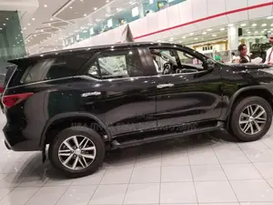 Toyota Fortuner 2018 Gray