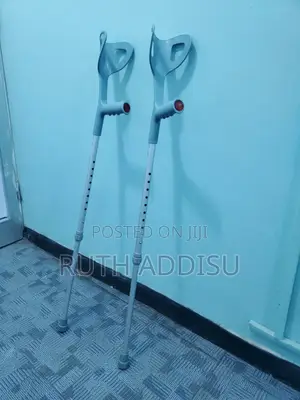 Crutches33crutches90crutches88crutches81crutches21crutches