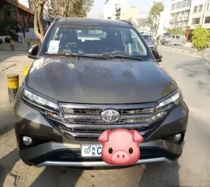 Toyota Rush 2022 Brown