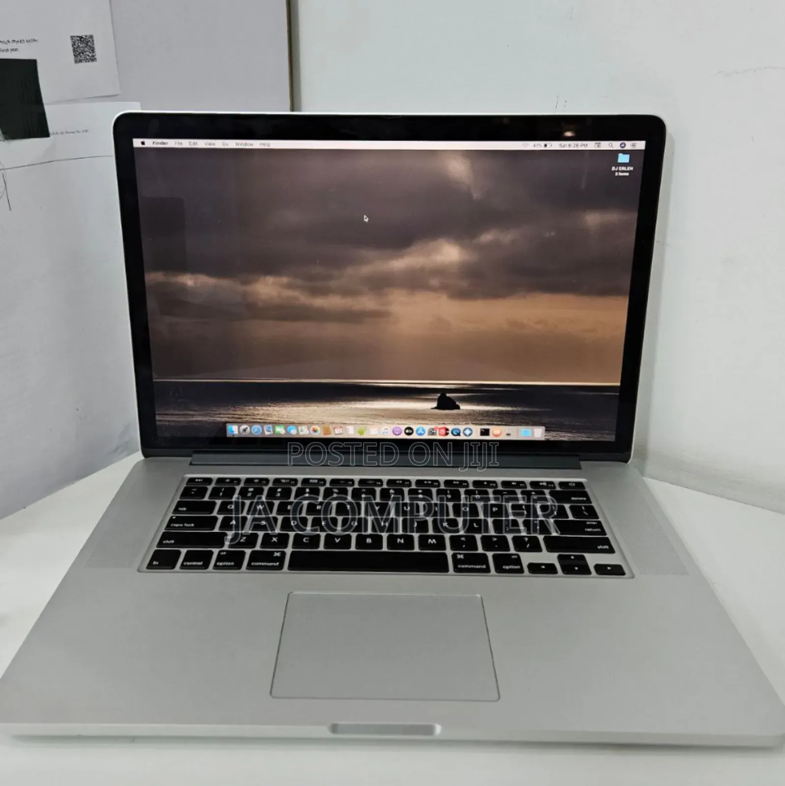 New Laptop Apple MacBook Pro 2015 16GB Intel Core I7 SSD 512GB