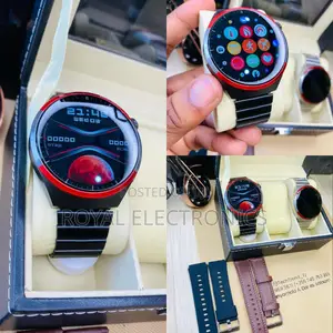 Germany 3-D Curved Smart Watch With Three Straps