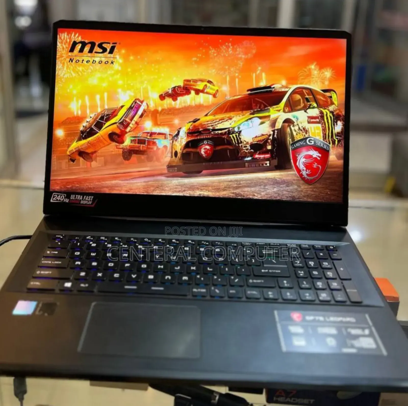 New Laptop MSI GP75 Leopard 16GB Intel Core I7 SSD 512GB