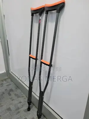 Crutches for Adult Underarm፸韜category:Axillary Turn
Features