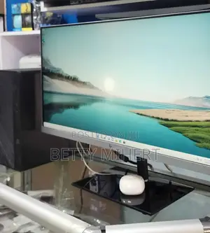24 🅘🅝🅒🅗 🅜🅞🅝🅘🅣🅞🅡 Frameless