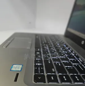 New Laptop HP EliteBook 840 G4 8GB Intel Core I7 SSD 256GB
