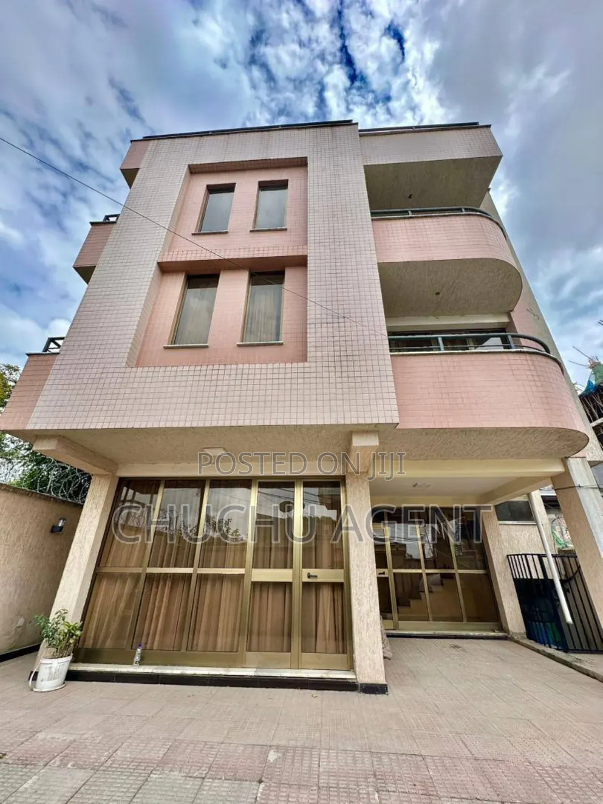 Furnished 5bdrm House in Bole for rent