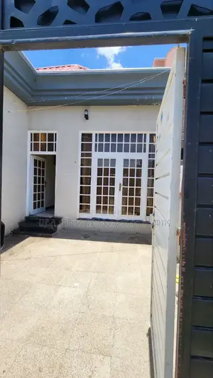 Furnished 4bdrm Villa in Legetafo Area, Oromia-Finfinne for sale