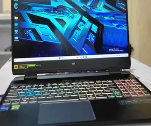 New Laptop Acer Predator Helios 300 16GB Intel Core i7 SSD 1T