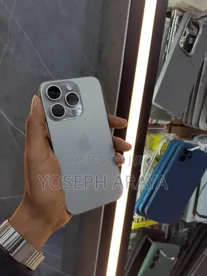 Apple iPhone 15 Pro 128 GB Silver