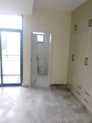 3bdrm Apartment in Apartment, Yeka for rent