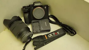 Sony R Iv Camera