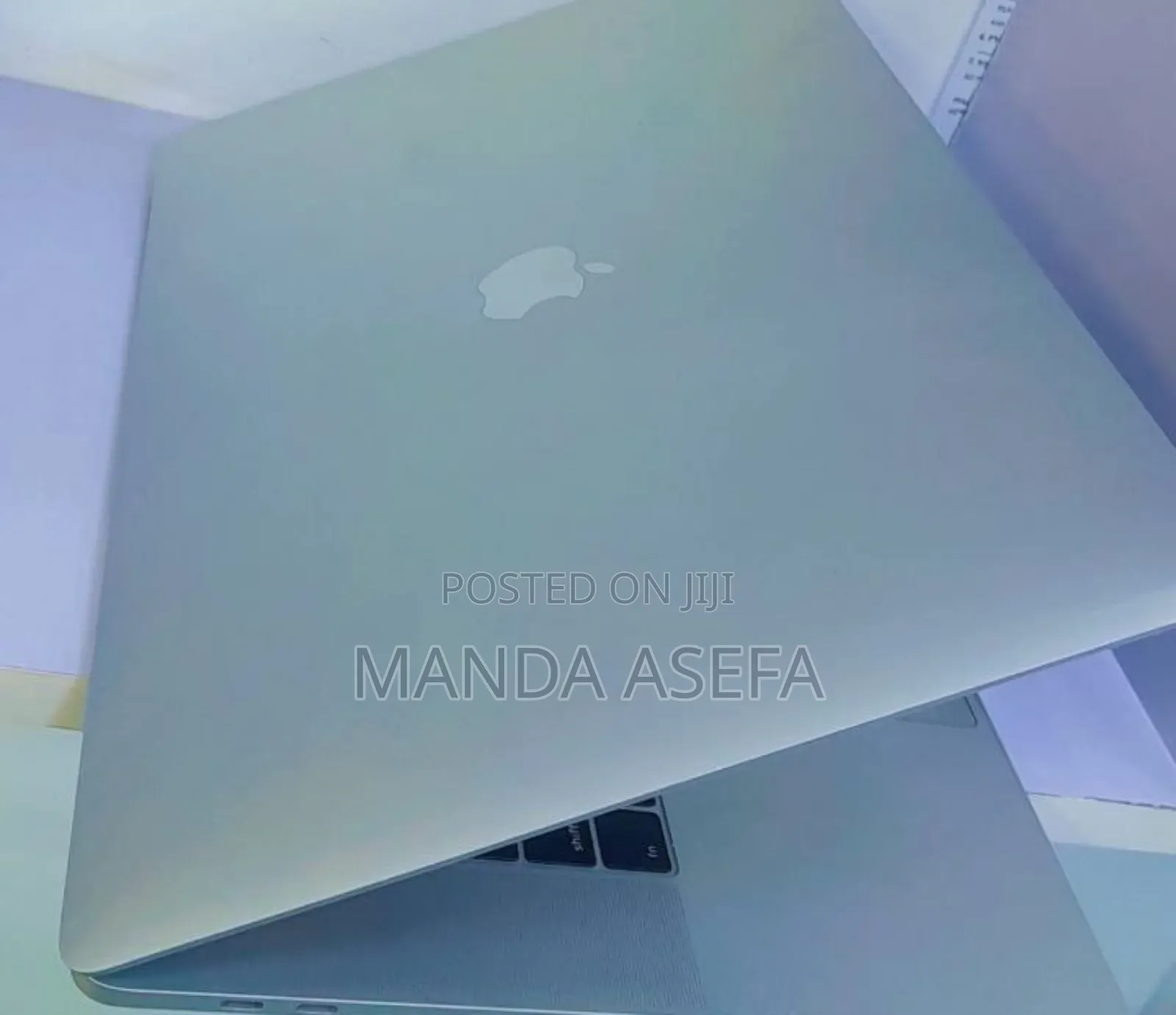 New Laptop Apple MacBook Pro 2017 16GB Intel Core I7 SSD 256GB