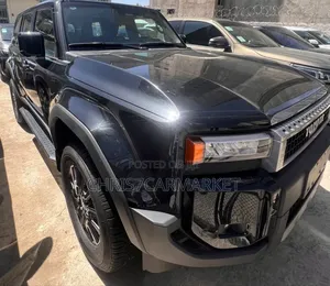 Toyota Land Cruiser Prado 2024 Black