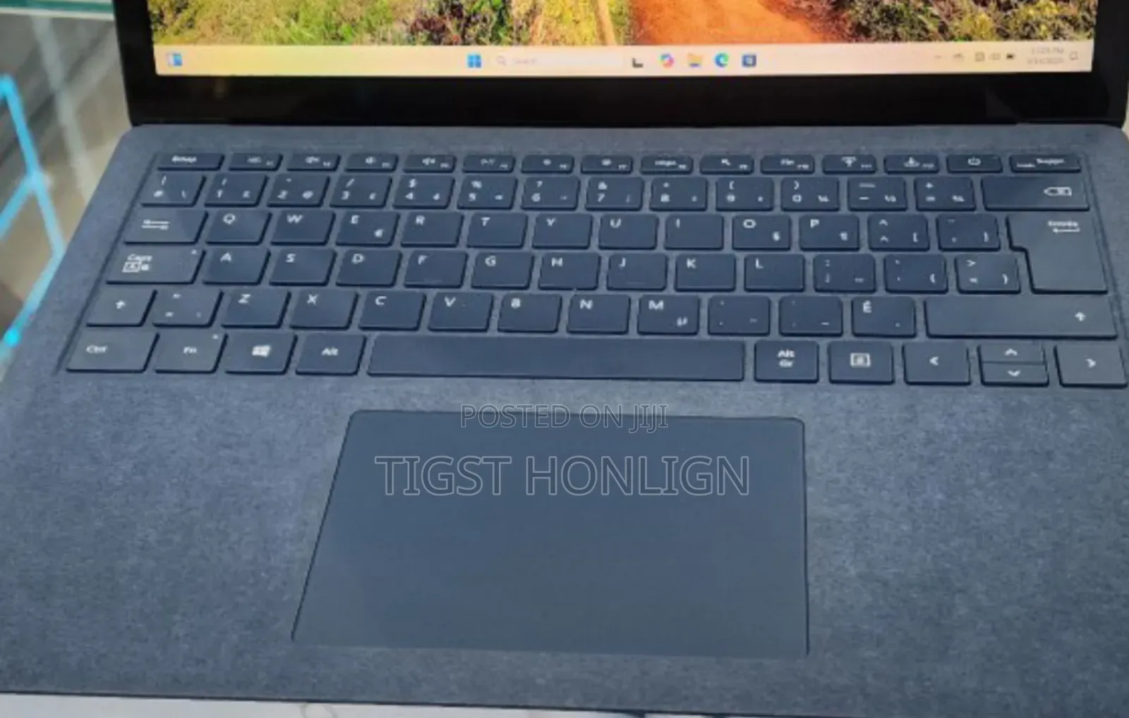 New Laptop Microsoft Surface Book 3 16GB Intel Core I7 SSD 256GB