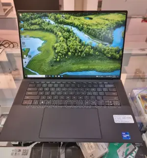 New Laptop Dell 32GB Intel Core I7 SSD 512GB