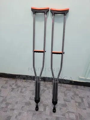 Underarm Crutch Is a Support Equipment፭隨crutches87cranch