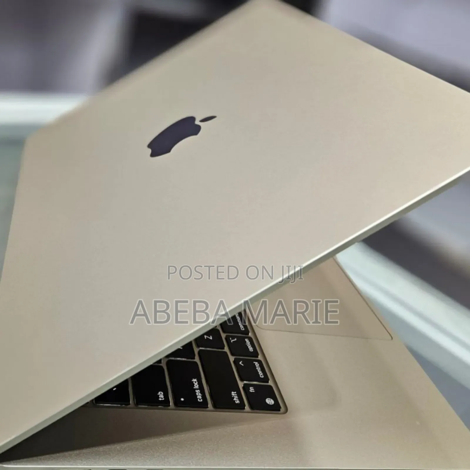 New Laptop Apple MacBook Air 2024 M3 15-Inch 8GB Apple M3 SSD 256GB