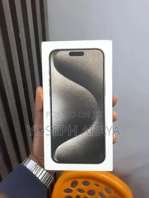 New Apple iPhone 15 Pro Max 256 GB Silver