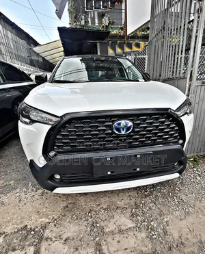 New Toyota Corolla Cross 2024 White
