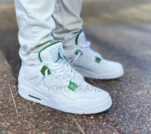 Air Jordan 4