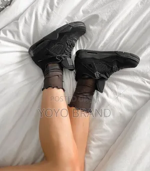Air Jordan 4