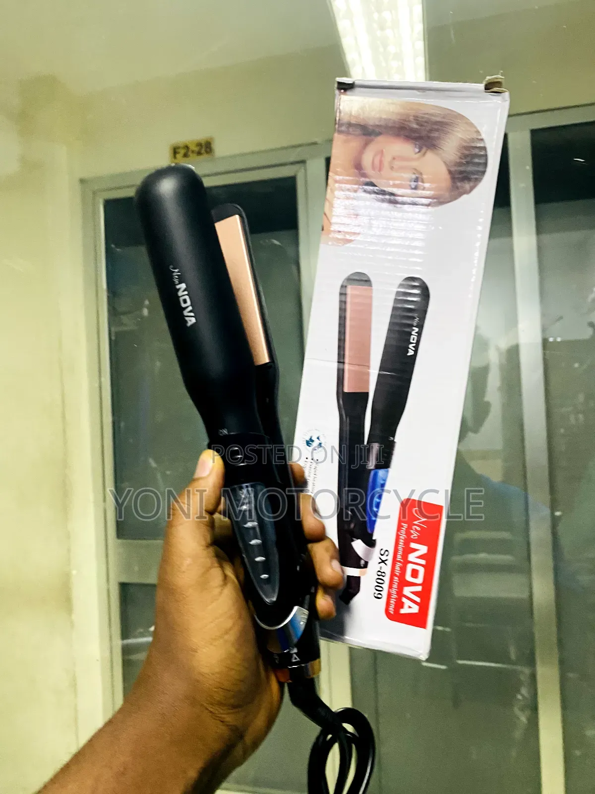 Nova Straightener 26novapaistra27nova