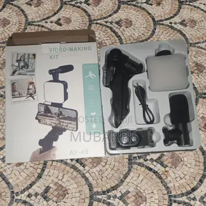 Video Vlogging Kit: How to Light Your Face Perfectly