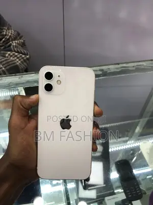 New Apple iPhone 12 64 GB White