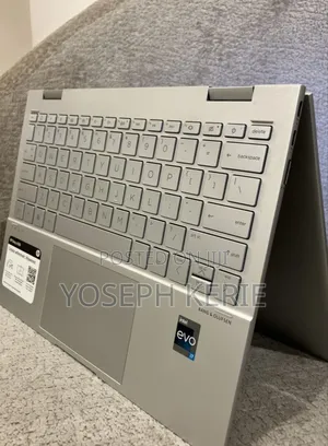 New Laptop HP Envy X360 8GB Intel Core I7 SSD 512GB