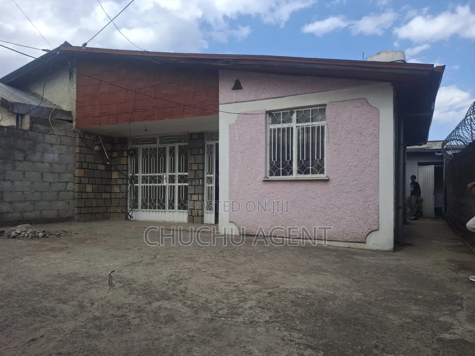 4bdrm House in Bole for sale